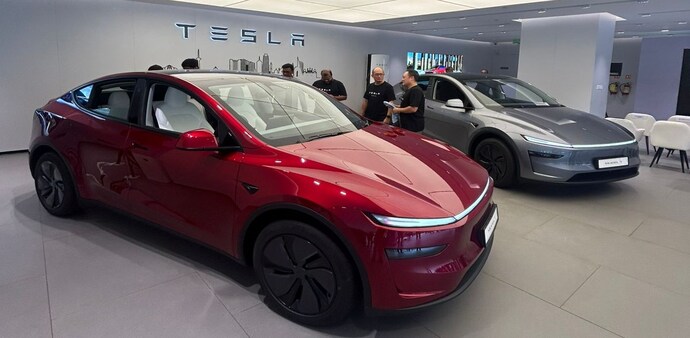 Tesla Tesla