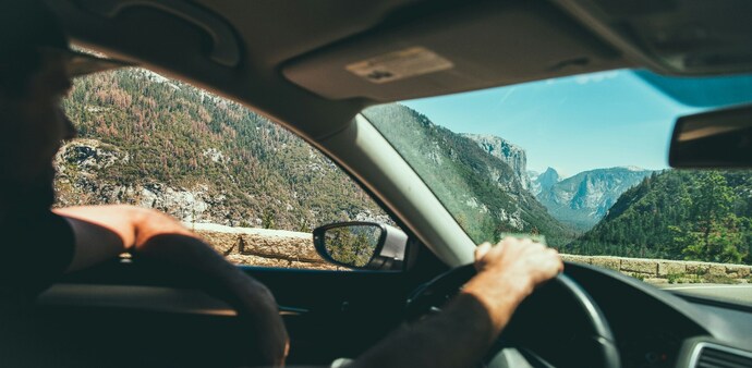 Indians embrace spontaneous and flexible travel as self-drive bookings climb Indians embrace spontaneous and flexible travel as self-drive bookings climb