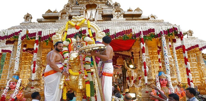 121 kg of gold for Tirumala deity 121 kg of gold for Tirumala deity