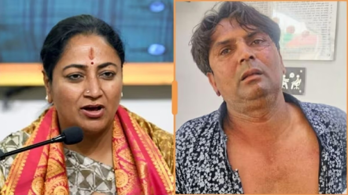 Sakariya reached the camp office in a rickshaw and posed as a complainant. Sakariya reached the camp office in a rickshaw and posed as a complainant.