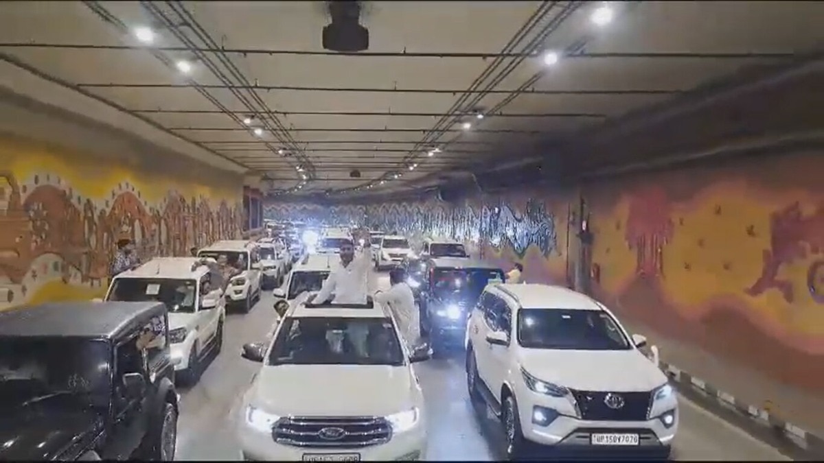 Common traffic violations attracting fines include overspeeding, helmetless riding, triple riding, red-light jumping, seat belt violations, mobile use, stop-line breaches, and wrong-lane driving.