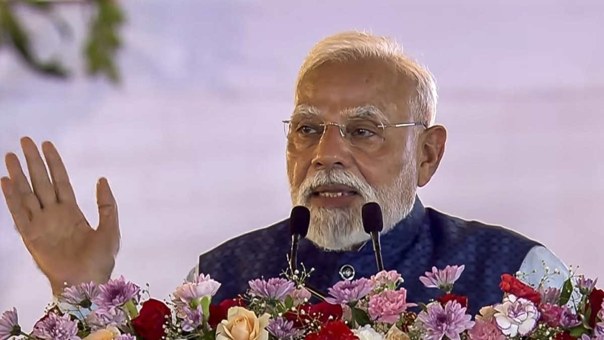 During the programme, a Grih Pravesh ceremony will be held for 12,000 rural beneficiaries under PMAY-Gramin and 4,260 beneficiaries under PMAY-Urban. During the programme, a Grih Pravesh ceremony will be held for 12,000 rural beneficiaries under PMAY-Gramin and 4,260 beneficiaries under PMAY-Urban.