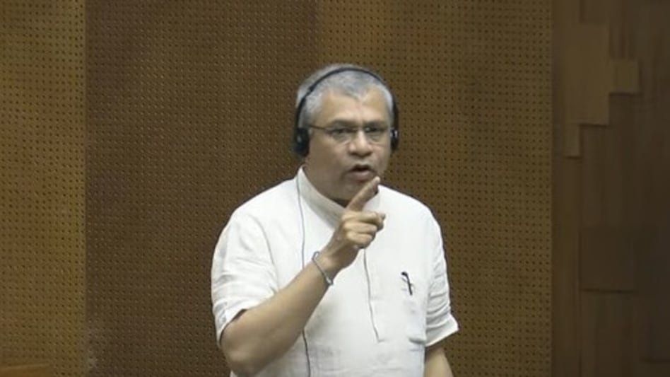 Minister Ashwini Vaishnaw took to social media platform X to explain the rationale behind the Promotion and Regulation of Online Gaming Bill, 2025. Minister Ashwini Vaishnaw took to social media platform X to explain the rationale behind the Promotion and Regulation of Online Gaming Bill, 2025.