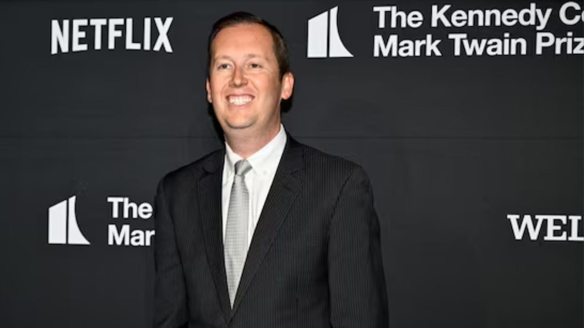 Director of White House Office of Presidential Personnel Sergio Gor poses on the red carpet during the 26th Mark Twain Prize for American Humor at the John F. Kennedy Center