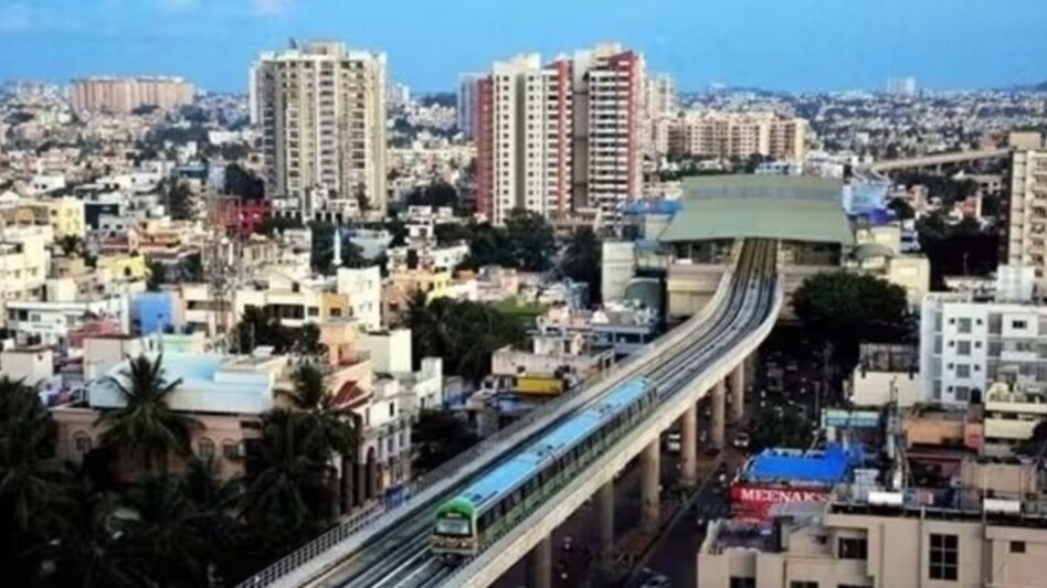 The Redditor highlighted the lack of options for tenants, noting that jobs are concentrated in a few cities, especially IT hubs like Bengaluru and Hyderabad. The Redditor highlighted the lack of options for tenants, noting that jobs are concentrated in a few cities, especially IT hubs like Bengaluru and Hyderabad.