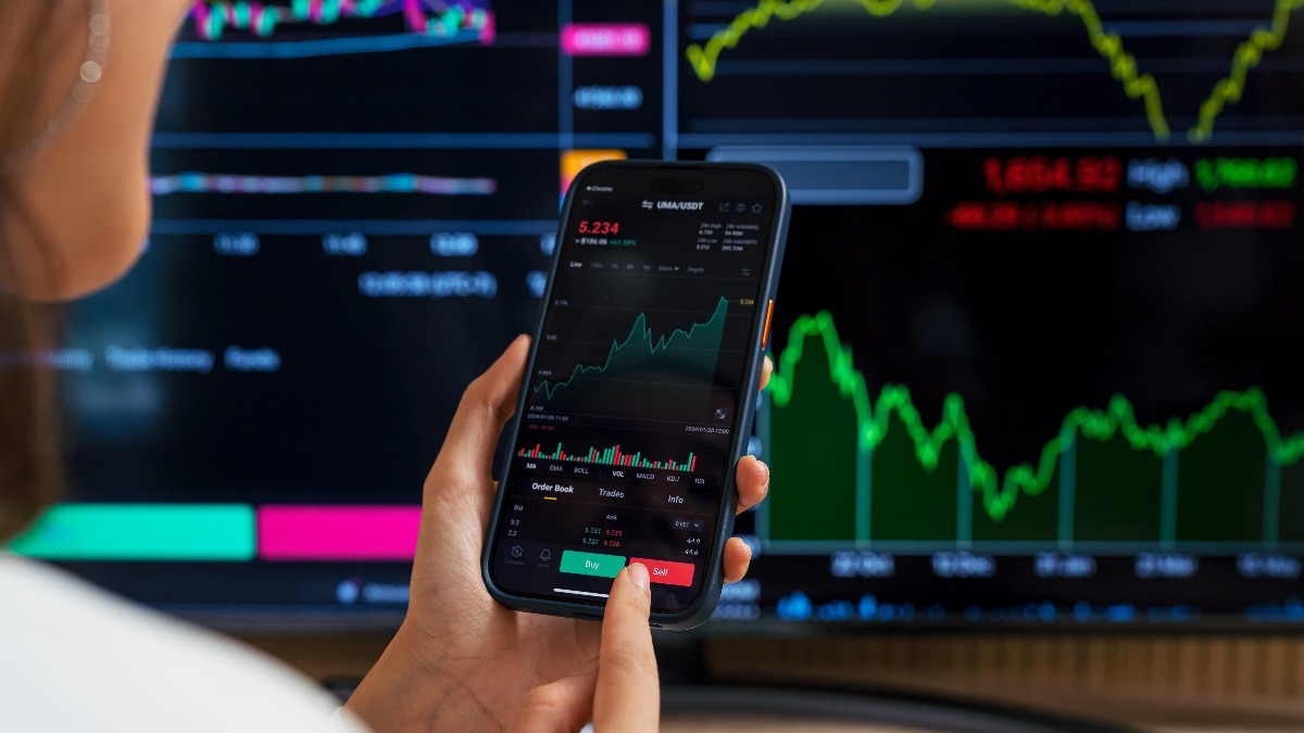 Indian equity benchmarks traded higher today, tracking a rally in global markets on expectations of a potential US Federal Reserve rate cut.