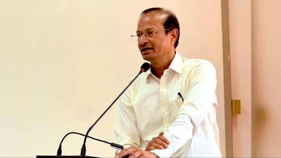 Chief Justice of India (CJI) BR Gavai issued a stay on FIRs filed against Kumar. Chief Justice of India (CJI) BR Gavai issued a stay on FIRs filed against Kumar.