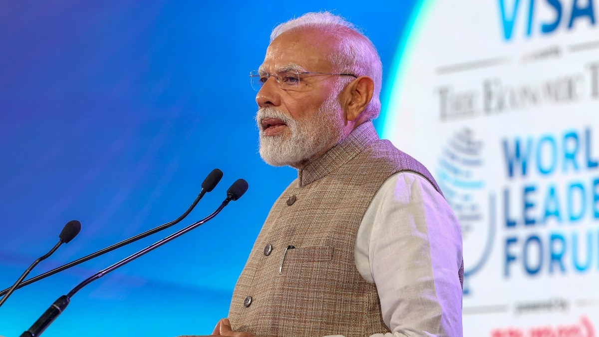 Delhi High Court sets aside CIC order, says no need to disclose PM Modi’s degree Delhi HC tells DU no need to disclose PM Modi's degree