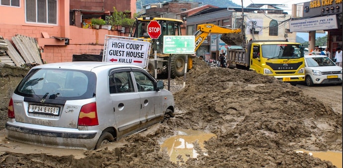 Himachal rains: Aftermath of flash floods in Kullu Himachal rains: Aftermath of flash floods in Kullu