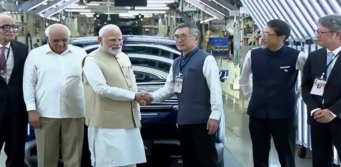 Maruti Suzuki, Suzuki’s Indian arm, aims to triple its exports to 7.5 lakh units annually by 2030-31. Maruti Suzuki, Suzuki’s Indian arm, aims to triple its exports to 7.5 lakh units annually by 2030-31.