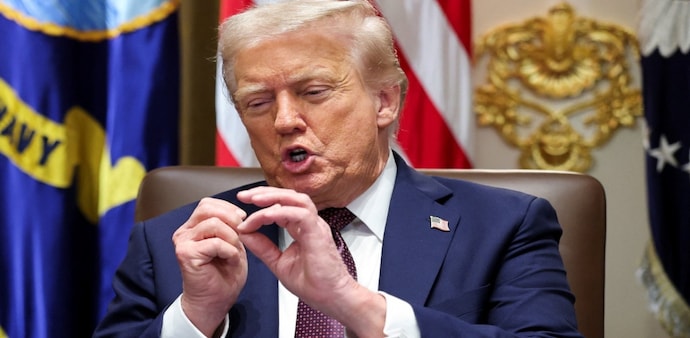 He grouped the India-Pakistan conflict with other global crises he claims to have resolved. “I have stopped all of these wars. A big one would have been India and Pakistan,” Trump said. He grouped the India-Pakistan conflict with other global crises he claims to have resolved. “I have stopped all of these wars. A big one would have been India and Pakistan,” Trump said.