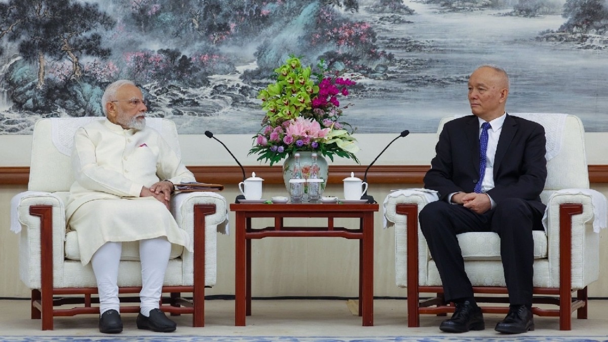 Meeting Cai Qi means more than just protocol. It indicates India is engaging not only with Xi but also with the inner mechanisms of his power structure. Meeting Cai Qi means more than just protocol. It indicates India is engaging not only with Xi but also with the inner mechanisms of his power structure.