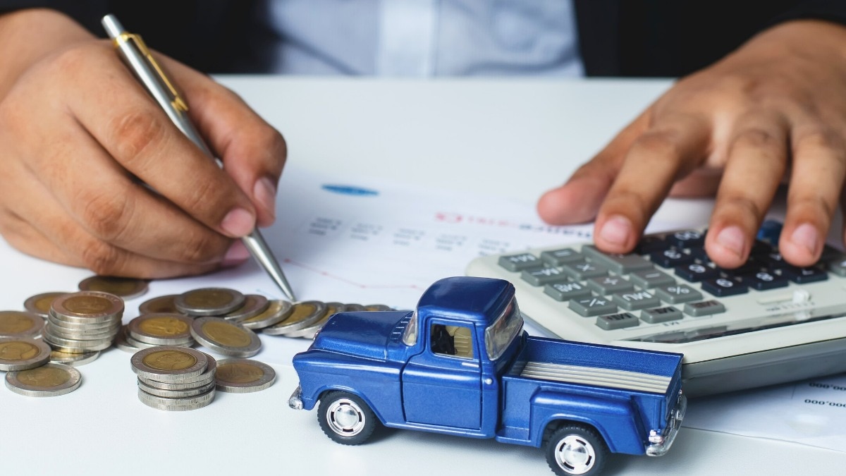 'Just stick your bank statement instead': Bengaluru founder mocks city's ₹2 crore car craze