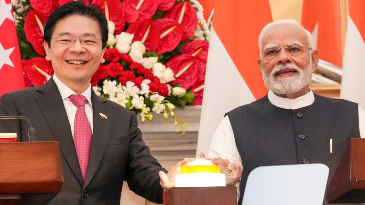 Singapore PM's vote of confidence: 'India's growth prospects strong, will keep investing'