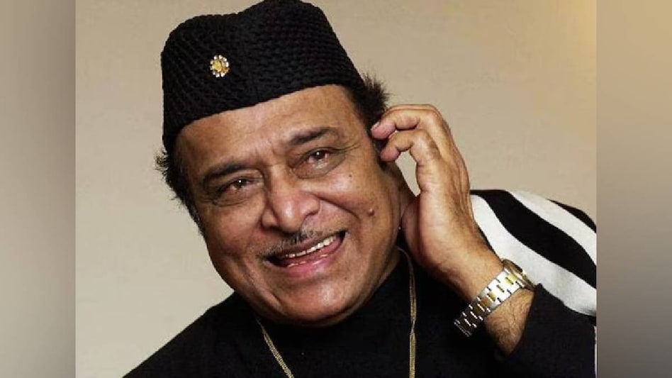 PM Modi pens tribute for Bhupen Hazarika on his birth anniversary PM Modi pens tribute for Bhupen Hazarika on his birth anniversary