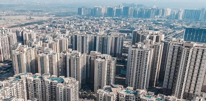 The new common building bylaws for Noida, Greater Noida, and YEIDA aim to unify and simplify construction rules, boost investment, and eliminate regulatory confusion. The new common building bylaws for Noida, Greater Noida, and YEIDA aim to unify and simplify construction rules, boost investment, and eliminate regulatory confusion.