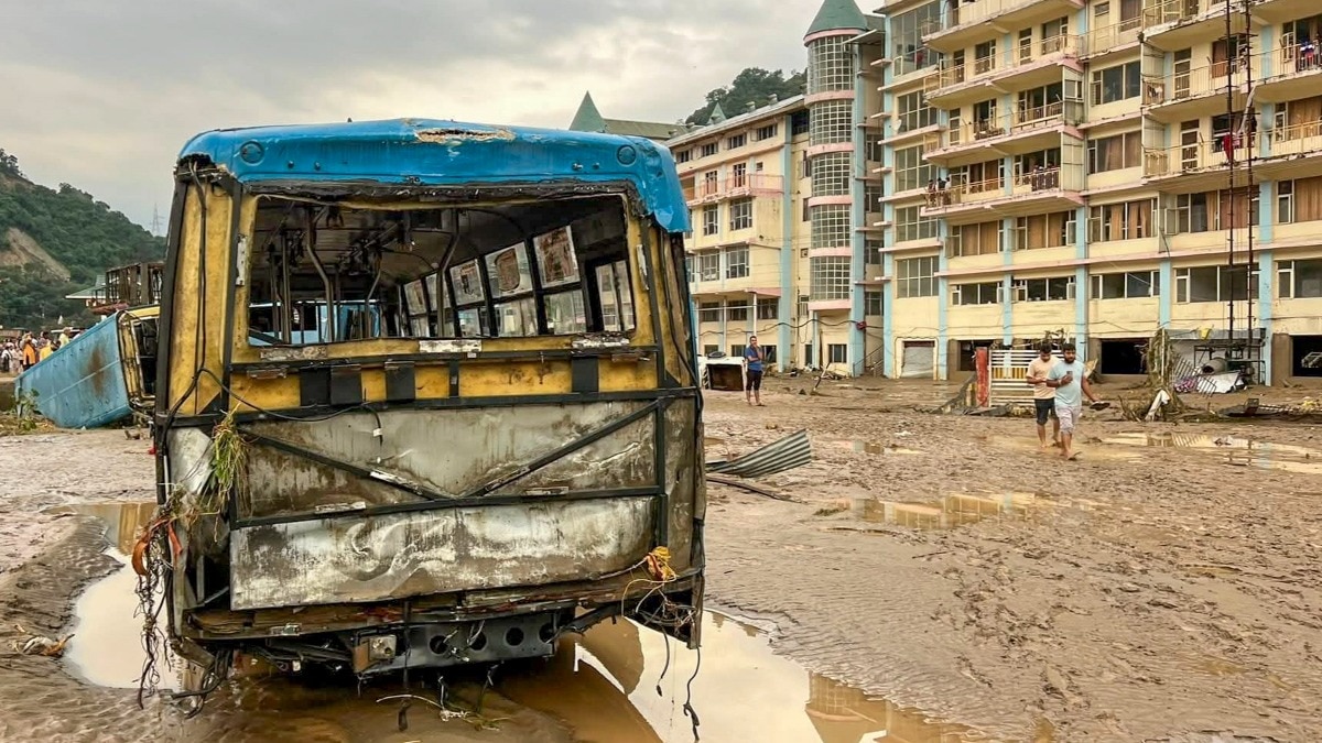 Yellow alert in Himachal: Heavy downpour leads to closure of 566 roads; families relocated