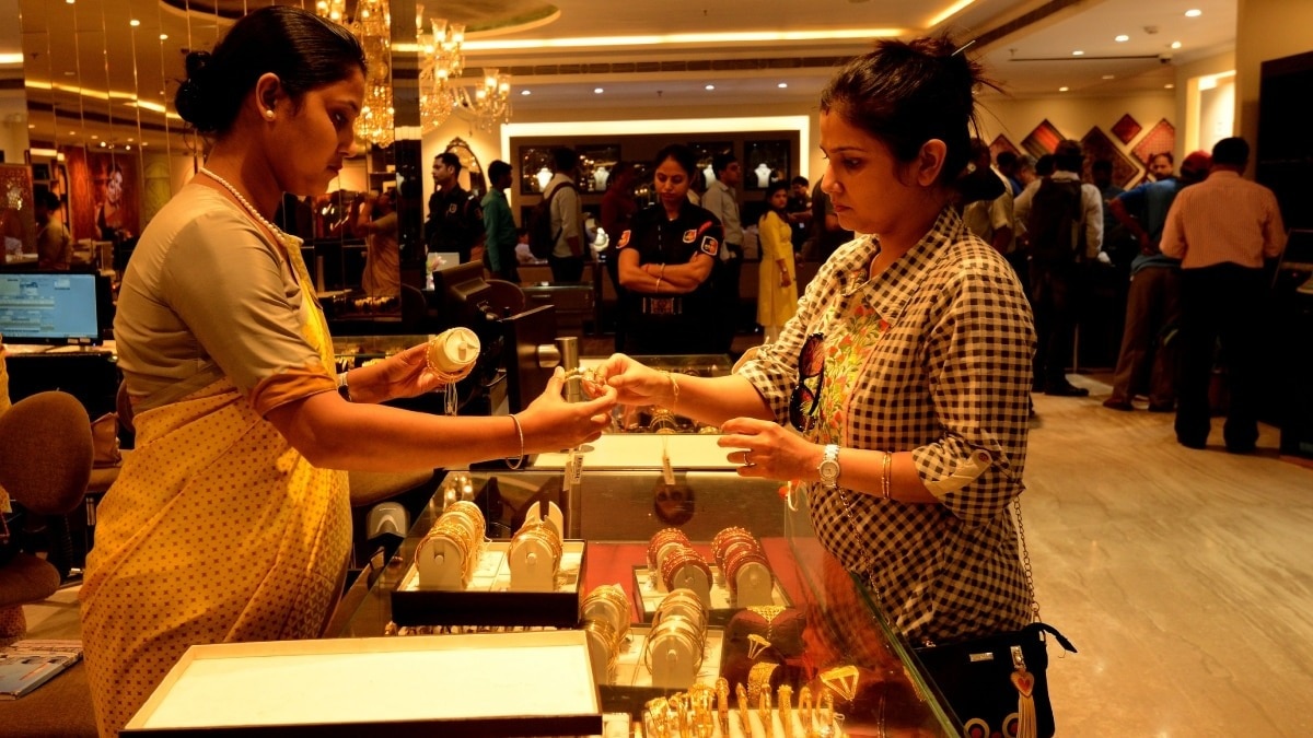 Despite soaring prices, Indian families have shown little interest in liquidating their reserves. Despite soaring prices, Indian families have shown little interest in liquidating their reserves.