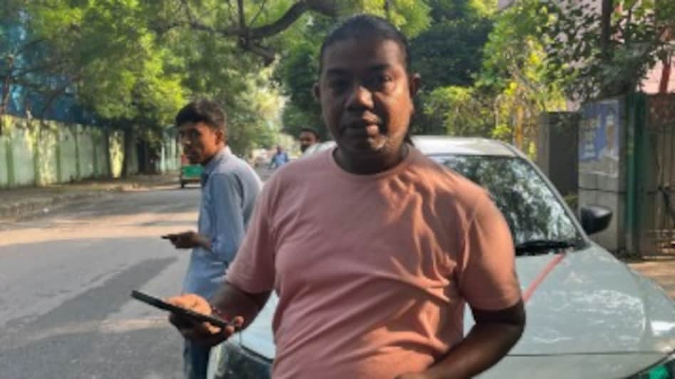 Singh requested the Delhi Traffic Police to take strict action against the driver for misbehaving with senior citizens, driving under the influence of alcohol, and creating a public nuisance by blocking the road Singh requested the Delhi Traffic Police to take strict action against the driver for misbehaving with senior citizens, driving under the influence of alcohol, and creating a public nuisance by blocking the road