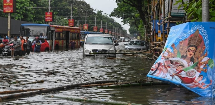 While the IMD warned of more rain ahead due to a developing low-pressure system over the Bay of Bengal, the current system is expected to weaken by Wednesday. While the IMD warned of more rain ahead due to a developing low-pressure system over the Bay of Bengal, the current system is expected to weaken by Wednesday.