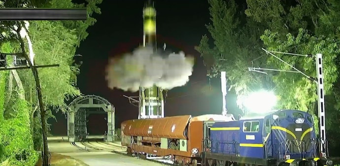 India test-fires Agni Prime missile from rail-based mobile platform India test-fires Agni Prime missile from rail-based mobile platform
