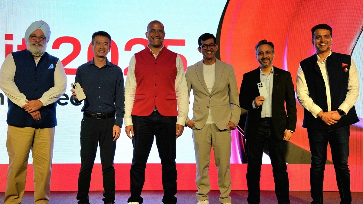 Qualcomm leadership with OnePlus, iQOO, Xiaomi announcing the next lineup of devices with Snapdragon 8 Elite Gen 5