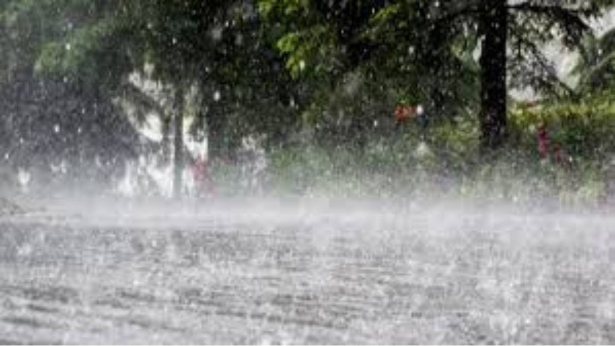 Heavy showers ahead: IMD warns of above-normal rainfall in India this October