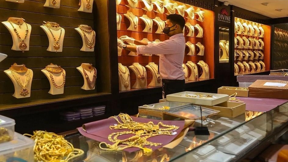 The rising gold demand can also be attributed to festive season buying, which boosted sentiment around the yellow metal.