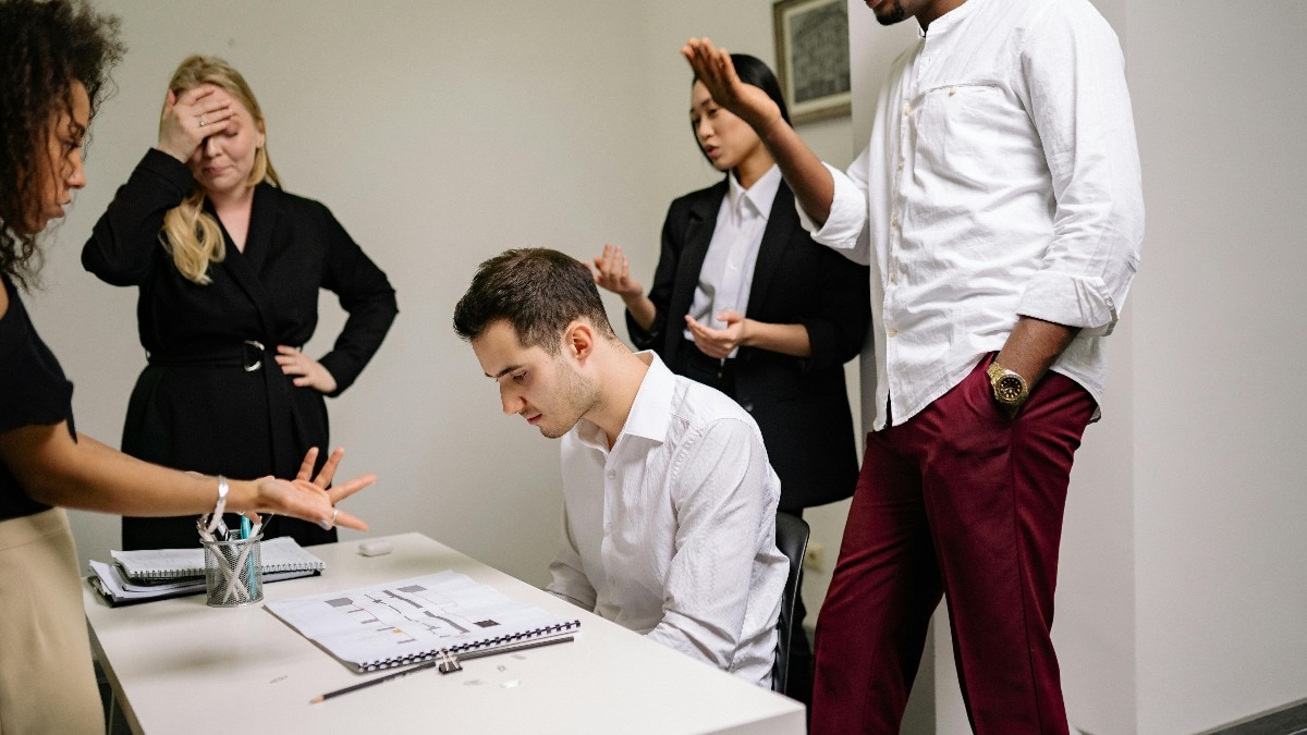 He added that the pressure to sell insurance, credit card, loan, and fixed deposits dominates every aspect of the job. He added that the pressure to sell insurance, credit card, loan, and fixed deposits dominates every aspect of the job.