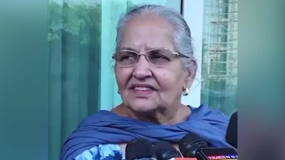 He described her deportation as “deeply distressing,” involving “prolonged shackling, confinement in bare concrete cells, and denial of basic amenities.” He described her deportation as “deeply distressing,” involving “prolonged shackling, confinement in bare concrete cells, and denial of basic amenities.”