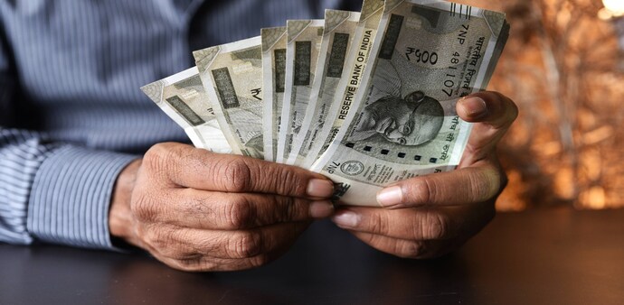 Indian professionals to see 9% salary hike in 2026, with real estate and NBFCs leading Indian professionals to see 9% salary hike in 2026, with real estate and NBFCs leading