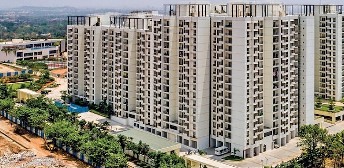 According to CA Kaushik, for under-construction homes, GST is 1% for affordable housing and 5% for other residential units, both without input tax credit (ITC). According to CA Kaushik, for under-construction homes, GST is 1% for affordable housing and 5% for other residential units, both without input tax credit (ITC).