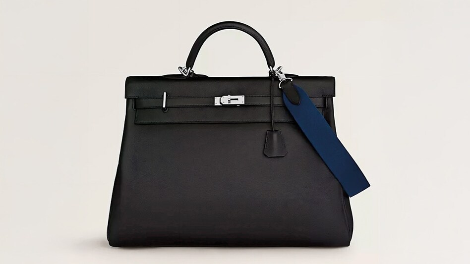 Travel Accessories: The Art of Arriving Travel Accessories: The Art of Arriving