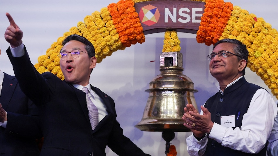 With stock tickers just a few characters apart, the costly confusion serves as a reminder that in the markets, haste can be expensive. With stock tickers just a few characters apart, the costly confusion serves as a reminder that in the markets, haste can be expensive.