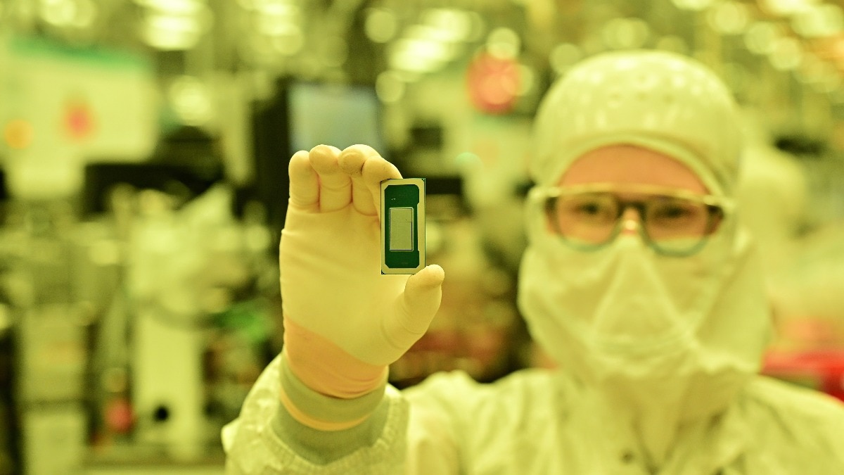 Intel Fab 52 Intel Fab 52