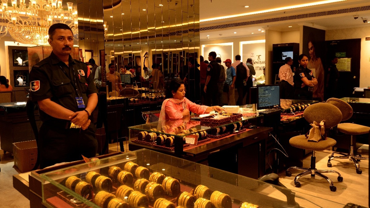 Ignore FOMO, buy gold this Diwali for long-term gains: Ajay Srivastava