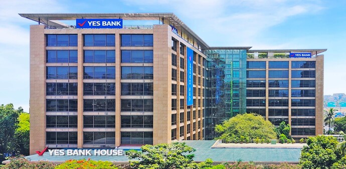 Net Non-Performing Assets (NPAs) fell to 0.3 per cent of net advances, down from 0.5 per cent in the year-ago quarter, while the Gross NPA ratio remained stable at 1.6 per cent YoY. Net Non-Performing Assets (NPAs) fell to 0.3 per cent of net advances, down from 0.5 per cent in the year-ago quarter, while the Gross NPA ratio remained stable at 1.6 per cent YoY.