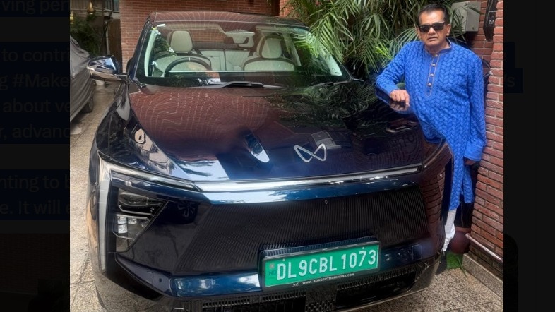 'Those wanting to buy BMWs should...': Amitabh Kant backs made-in-India EVs