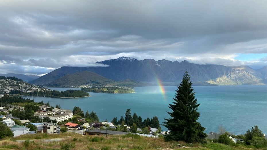 NZ’s new Business Investor Visa opens Nov 24: invest, create jobs, and gain residency