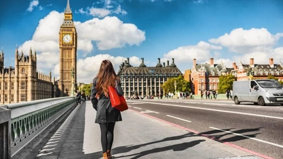 While some commenters sympathised with the original poster’s frustrations over safety and civic issues, others pointed out that cities everywhere have trade-offs. While some commenters sympathised with the original poster’s frustrations over safety and civic issues, others pointed out that cities everywhere have trade-offs.