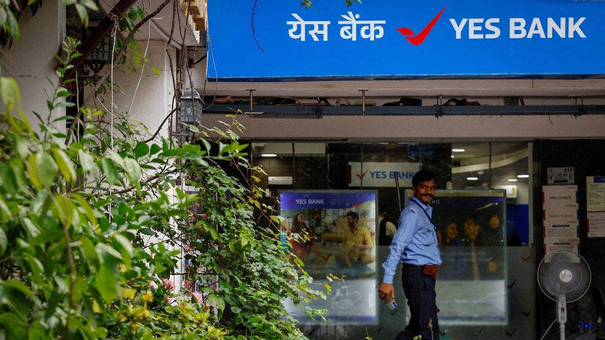 An analyst considers SMBC's stake as a positive factor for the bank's long-term outlook.