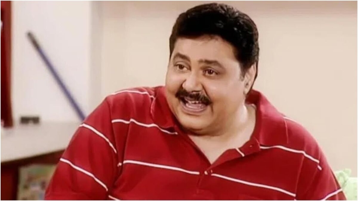 Veteran actor Satish Shah made his film debut in 1978 with Arvind Desai Ki Ajeeb Dastaan. Veteran actor Satish Shah made his film debut in 1978 with Arvind Desai Ki Ajeeb Dastaan.