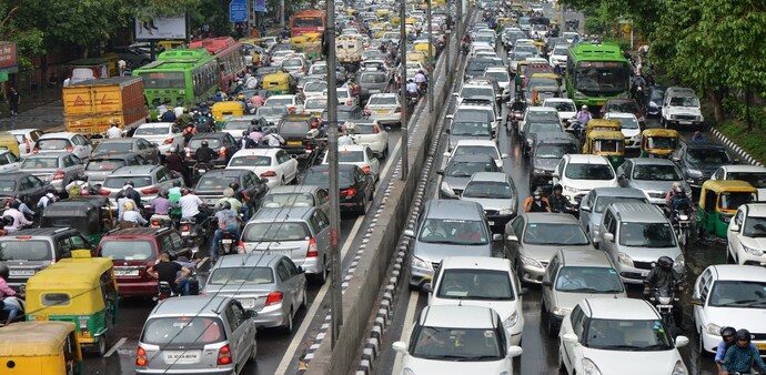 Non-BS-IV compliant vehicles banned in Delhi from next month Non-BS-IV compliant vehicles banned in Delhi from next month