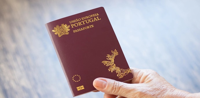 New law to make it harder for foreigners to gain Portuguese nationality after parliament vote (Image: Portugal Golden Visa) New law to make it harder for foreigners to gain Portuguese nationality after parliament vote (Image: Portugal Golden Visa)