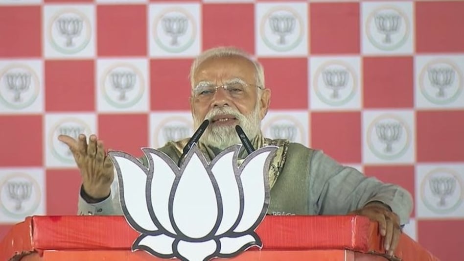 Modi reacted strongly to Rahul Gandhi’s 'dram' jibe at Modi’s Chhath Puja visit. Modi reacted strongly to Rahul Gandhi’s 'dram' jibe at Modi’s Chhath Puja visit.