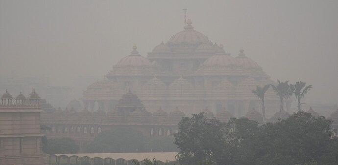 Delhi air quality 'very poor', likely to remain so till November 4 Delhi air quality 'very poor', likely to remain so till November 4