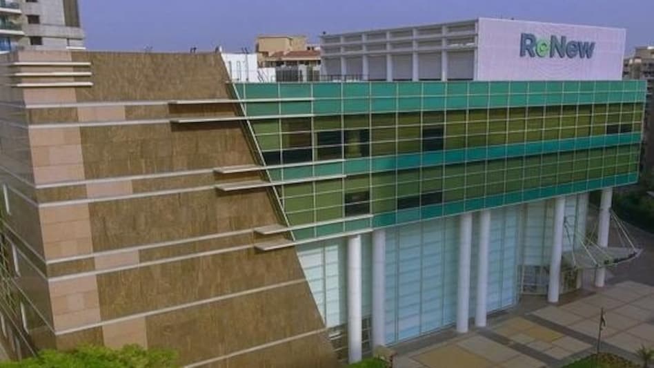 The project follows a $2.5 billion investment announced by ReNew earlier this year to develop a 2.8 GW hybrid renewable energy complex in Andhra Pradesh. The project follows a $2.5 billion investment announced by ReNew earlier this year to develop a 2.8 GW hybrid renewable energy complex in Andhra Pradesh.