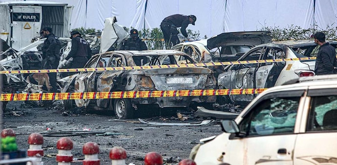 The leads from Kashmir have now prompted a parallel operation in Uttar Pradesh The leads from Kashmir have now prompted a parallel operation in Uttar Pradesh