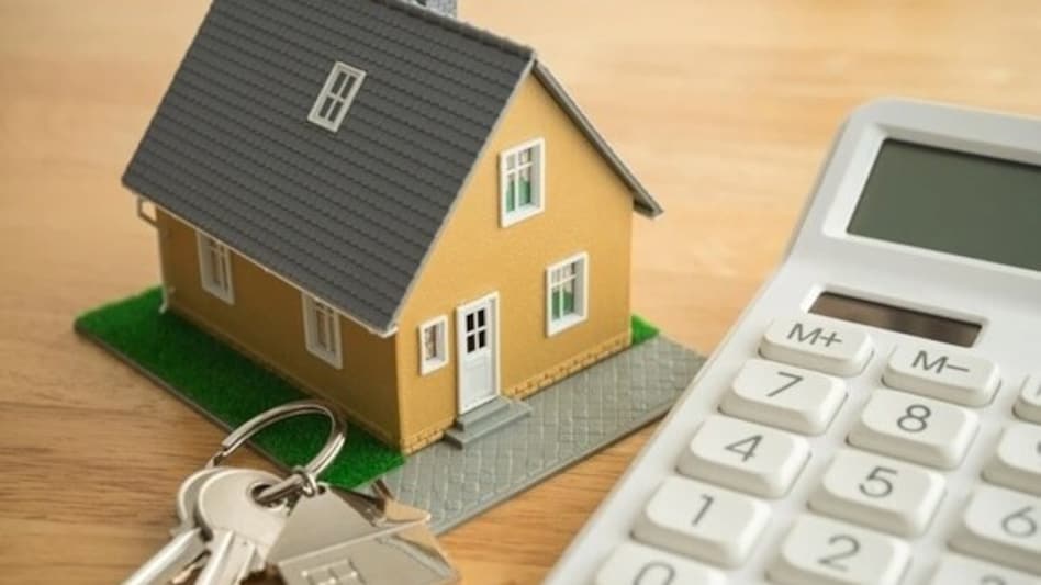 Goel revealed that his Home Manager is paid ₹1 lakh per month — a total of ₹12 lakh per year. Goel revealed that his Home Manager is paid ₹1 lakh per month — a total of ₹12 lakh per year.