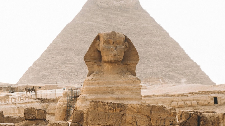 The user also wrote at length about what he described as intense, nonstop staring from people around him, saying he felt watched everywhere he went. The user also wrote at length about what he described as intense, nonstop staring from people around him, saying he felt watched everywhere he went.